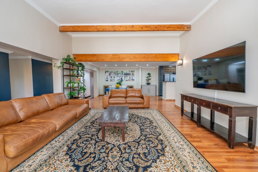 5 Bedroom Property for Sale in Eversdal Western Cape